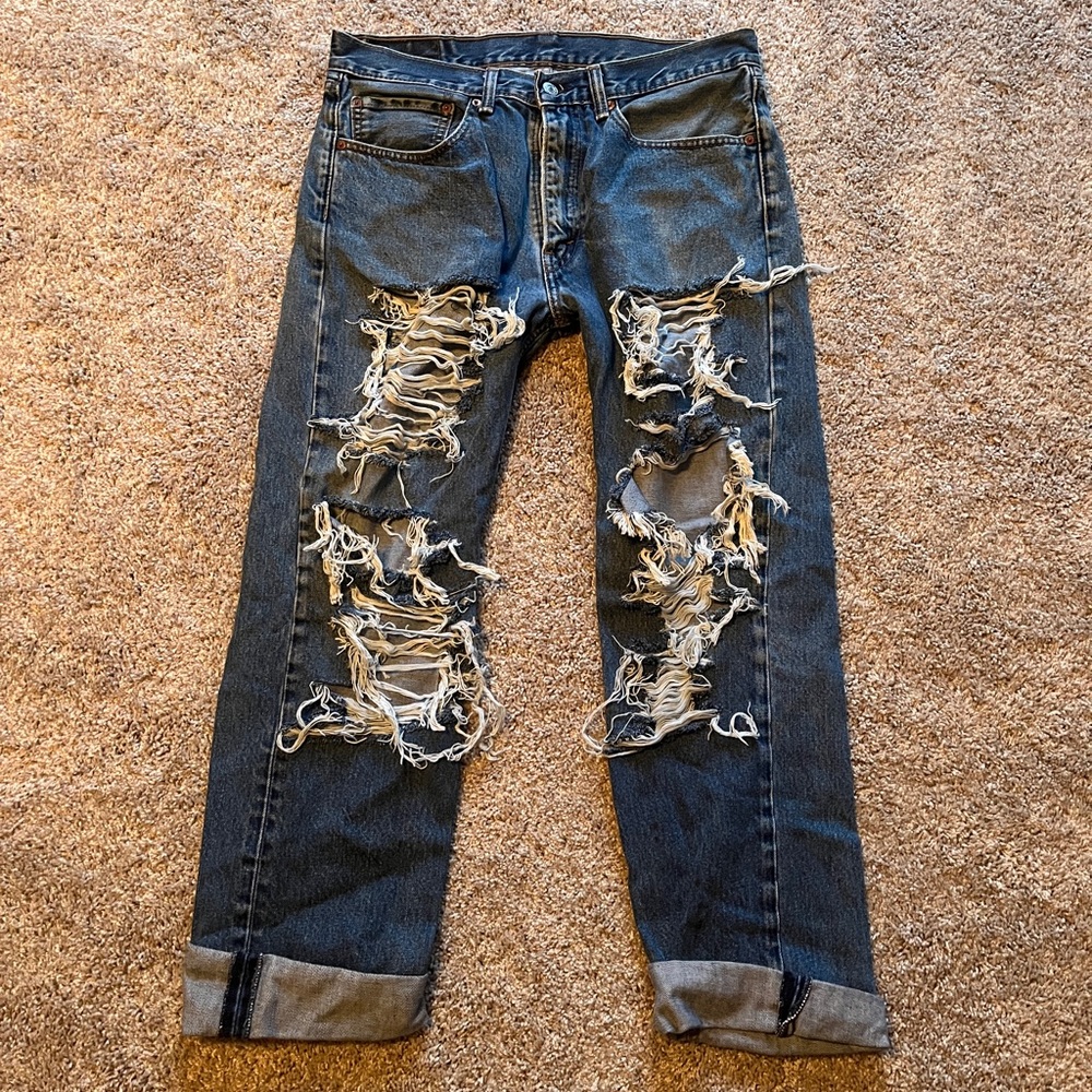 Levi’s 505 Distressed Jeans